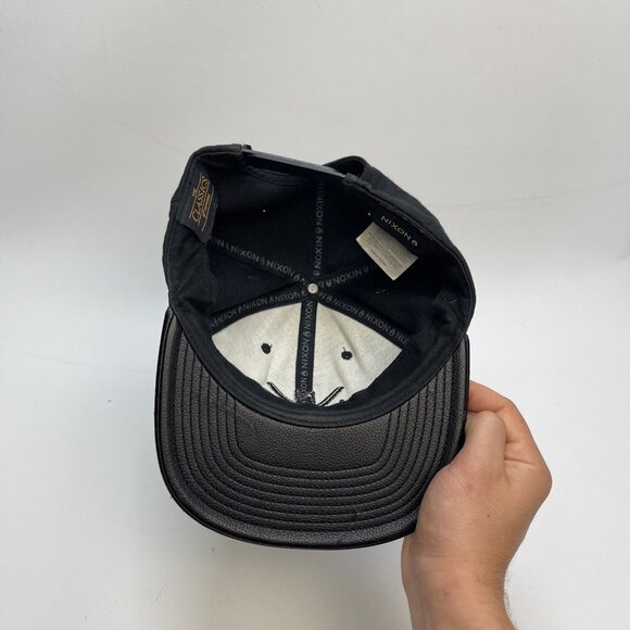 Nixon Embroidery logo Classic Snapback Triple Black Leather front Skate Surf Y2K - Picture 6 of 12
